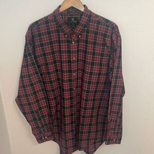 Classic Nordstrom Blended Poplin plaid button down shirt.  Size XL.